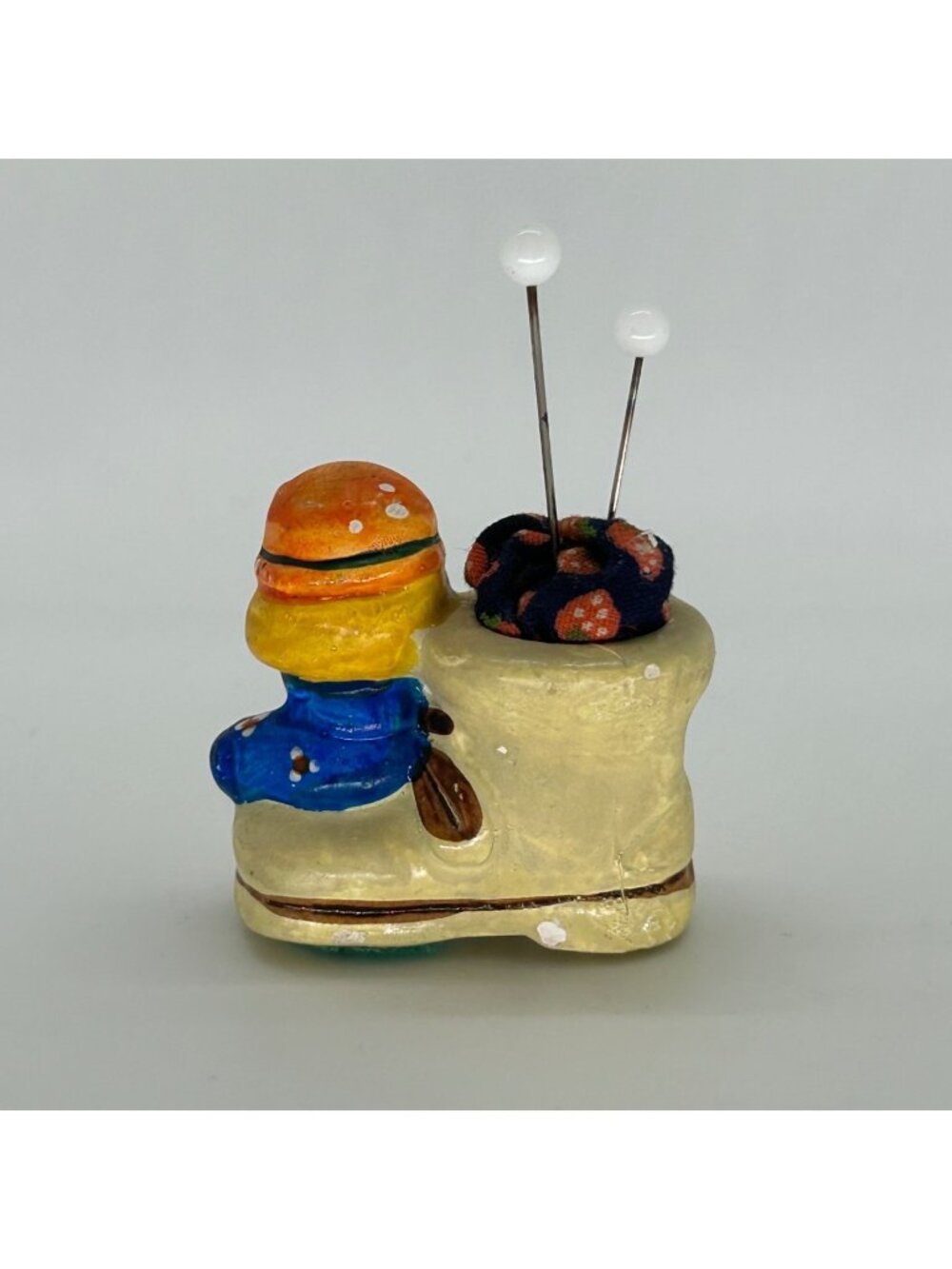 Vintage Pin Cushion Ceramic Tiny Boot with Doll Miniature 1950s Japan Sewing Kit - Picture 6 of 9